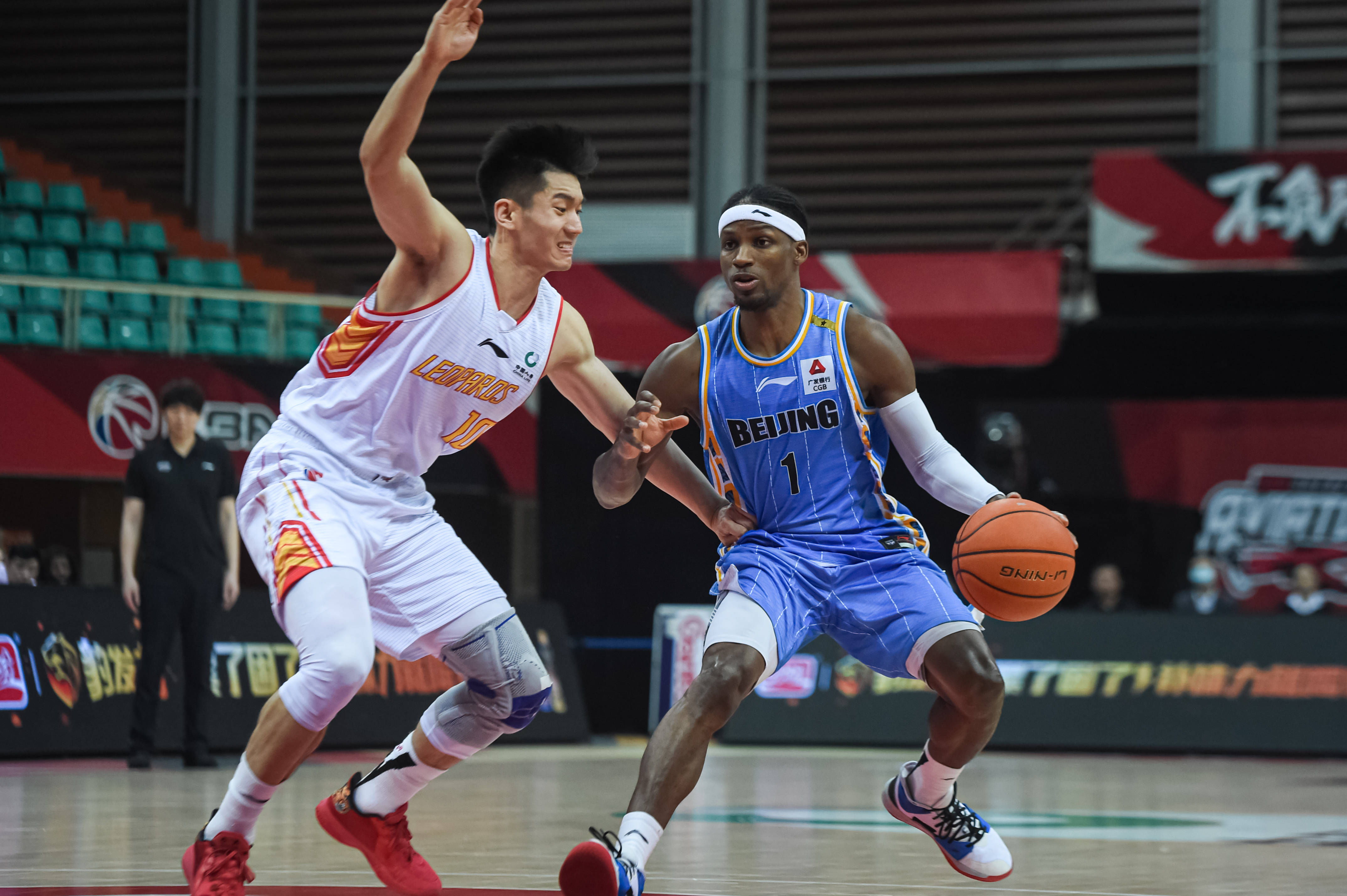 与比赛的过 与比赛的过