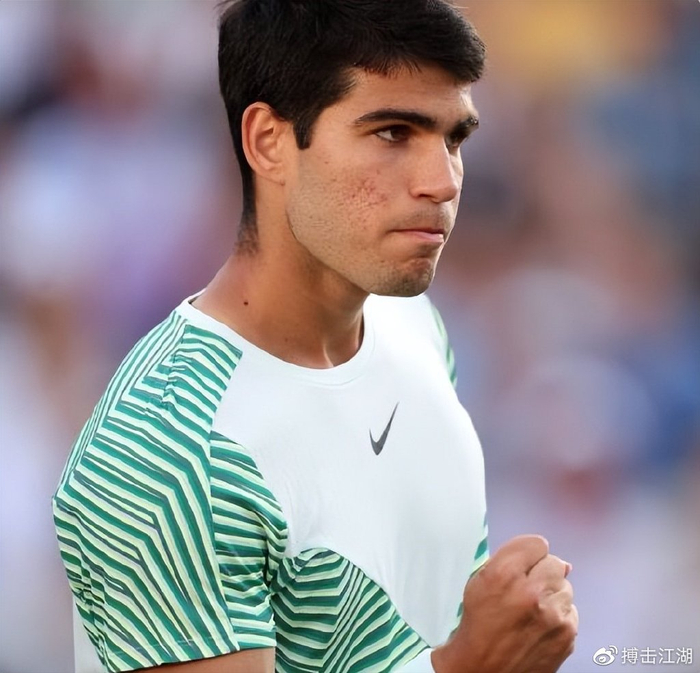 他坚强的后 他坚强的后