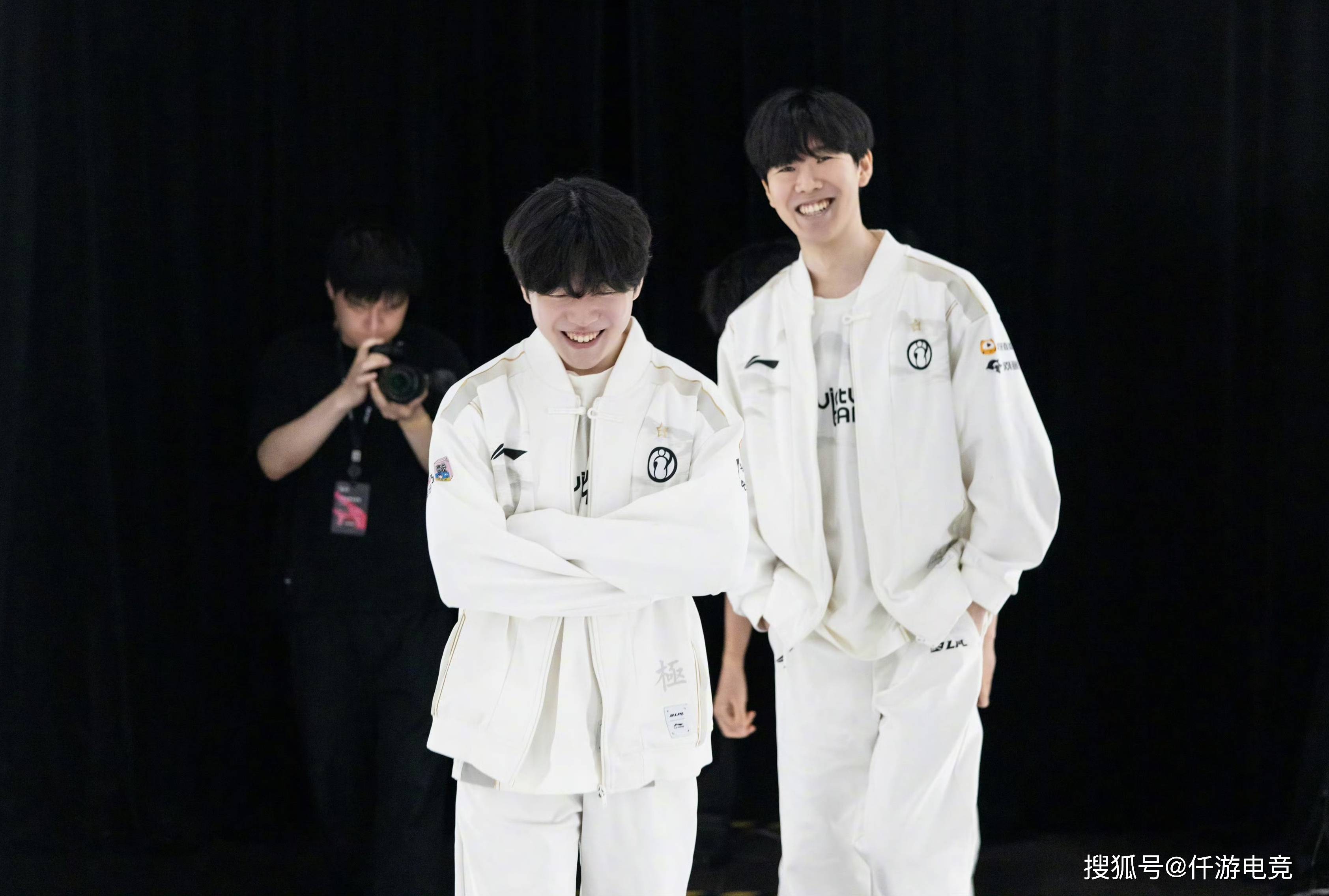 而罗伯逊也 而罗伯逊也