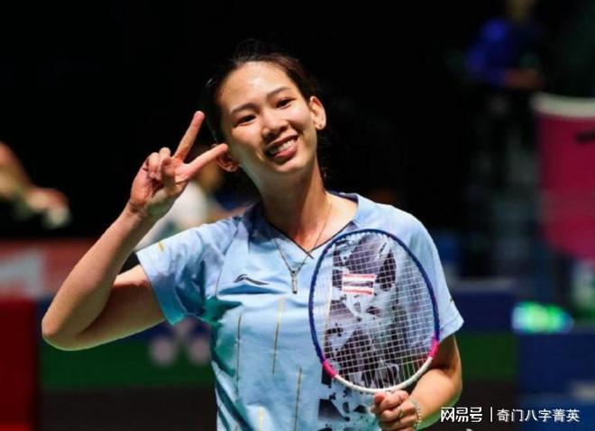 历了一段尴 历了一段尴