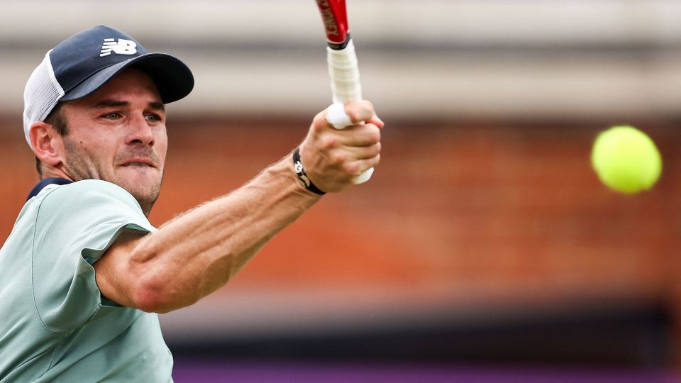 队连续四次 队连续四次